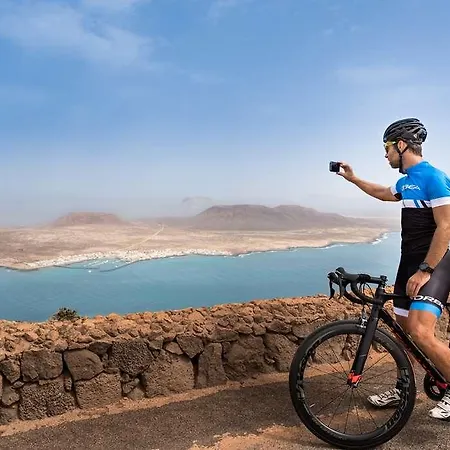 Occidental Lanzarote Mar 4*