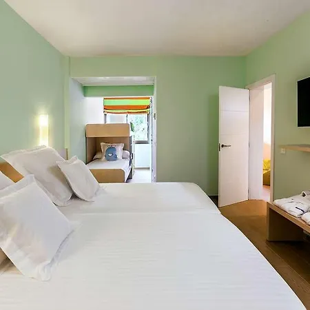 Otel Occidental Lanzarote Mar 4*