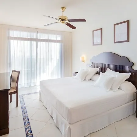 Occidental Lanzarote Mar Otel 4*
